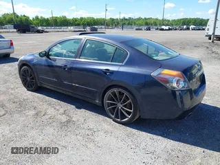2008 Nissan Altima SL with VIN 1N4AL21E88N426265, listed as a IAAI auction lot 42128068 with Not Provided miles and . Bid and sale history available at DreamBid. Image 3.