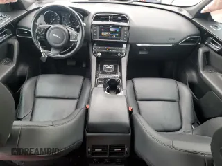 2017 Jaguar F-Pace 35t Premium z VIN SADCJ2BV3HA054496, wystawiony jako Copart lot #53286415 z przebiegiem 128 380 mil mil oraz Szkoda całkowita • Salvage title. Historia ofert i sprzedaży dostępna na DreamBid. Obrazek 8.