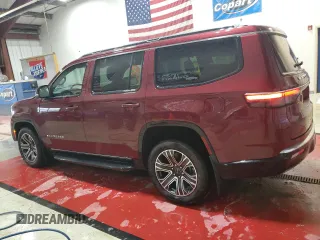 2025 Jeep Wagoneer с VIN 1C4SJVAP2SS501641, выставлен на аукционе Copart как лот 52308455 с пробегом 2 705 миль миль и Списание • Salvage title. История ставок и продаж доступна на DreamBid. Изображение 2.
