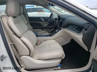 2020 Lincoln Continental Standard with VIN 1LN6L9PK2L5602141, listed as a Copart auction lot 49520902 with 1,470 mi miles. Bid and sale history available at carsss.com. Image 5.