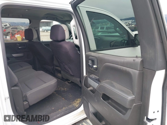 2018 Chevrolet Silverado 1500 LT with VIN 3GCUKREC0JG594914, listed as a IAAI auction lot 41735134 with 98,407 mi miles. Bid and sale history available at carsss.com. Image 8.