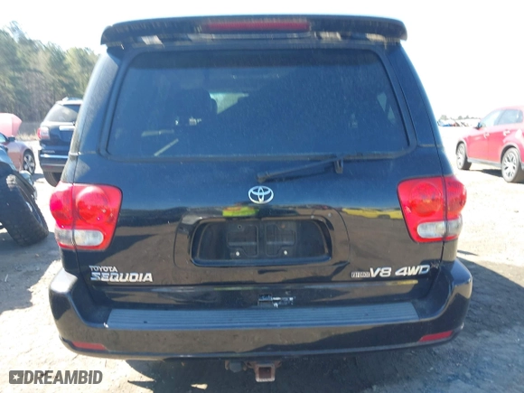 2006 Toyota Sequoia Limited with VIN 5TDBT48AX6S268046, listed as a IAAI auction lot 41880111 with 312,707 mi miles. Bid and sale history available at carsss.com. Image 16.