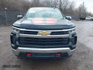 2022 Chevrolet Silverado 1500 LT with VIN 3GCPDKEK3NG504134, listed as a IAAI auction lot 41561032 with 1 mi miles. Bid and sale history available at carsss.com. Image 13.