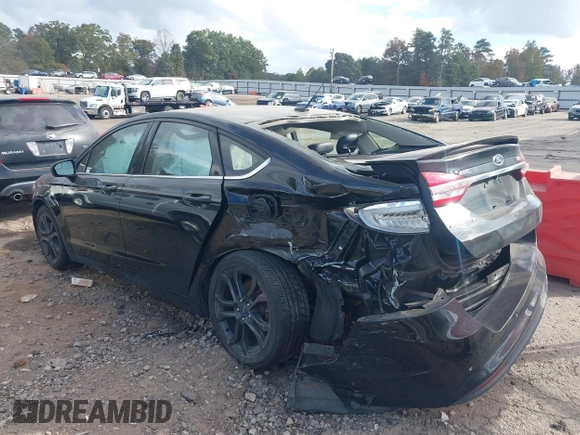 2018 Ford Fusion SE with VIN 3FA6P0H72JR106738, listed as a IAAI auction lot 40715655 with 144,801 mi miles. Bid and sale history available at carsss.com. Image 3.