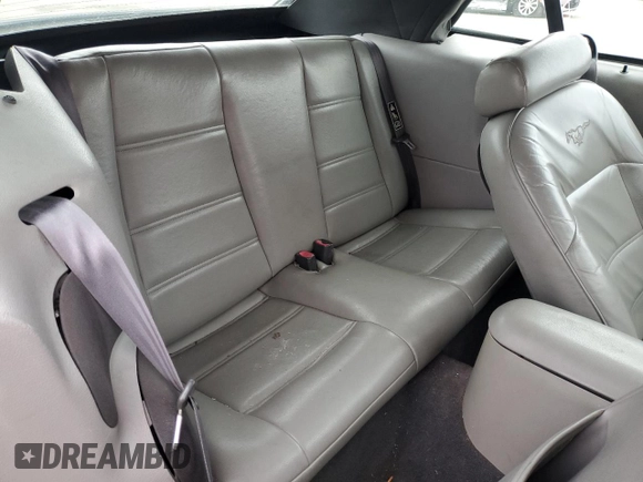 2001 Ford Mustang Deluxe с VIN 1FAFP444X1F234869, выставлен на аукционе Copart как лот 57380035 с пробегом 84 074 миль миль и Списание • Salvage title. История ставок и продаж доступна на DreamBid. Изображение 10.
