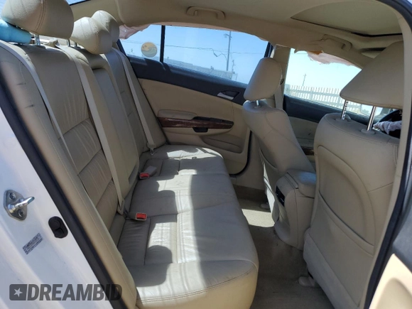 2011 Honda Accord EX-L z VIN 1HGCP3F84BA028356, wystawiony jako Copart lot #57917095 z przebiegiem 162 179 mil mil oraz Szkoda całkowita • Salvage title. Historia ofert i sprzedaży dostępna na DreamBid. Obrazek 10.