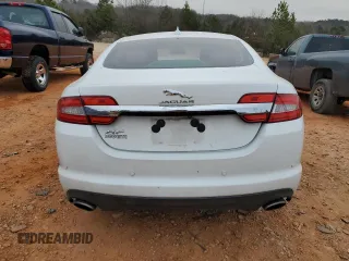 2015 Jaguar XF I4 T Premium with VIN SAJWA0FS0FPU48322, listed as a Copart auction lot 43970895 with 96,155 mi miles and Salvage Title. Bid and sale history available at carsss.com. Image 6.