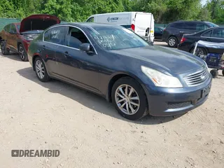 2007 Infiniti G35 Sedan G35x with VIN JNKBV61F87M823504, listed as a IAAI auction lot 42166411 with 182,250 mi miles. Bid and sale history available at carsss.com. Image 1.