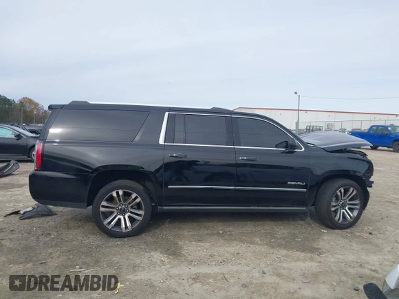 2019 GMC Yukon XL Denali with VIN 1GKS1HKJ9KR194167, listed as a IAAI auction lot 41092000 with 1 mi miles. Bid and sale history available at carsss.com. Image 13.