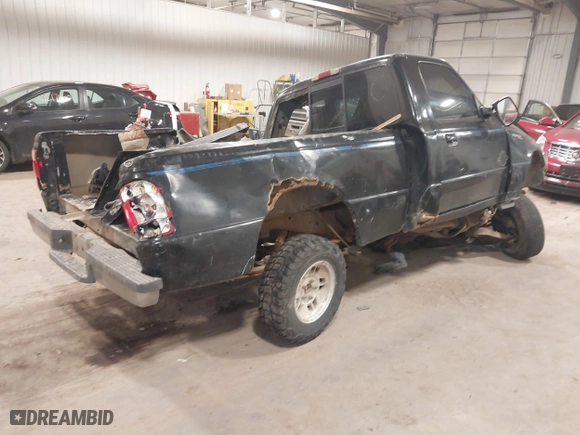 1998 Ford Ranger XL with VIN 1FTYR10C7WUB49144, listed as a IAAI auction lot 41271362 with 106,270 mi miles. Bid and sale history available at carsss.com. Image 4.
