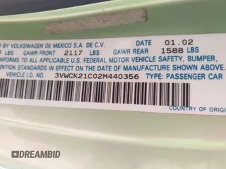 2002 Volkswagen Beetle GLS z VIN 3VWCK21C02M440356, wystawiony jako IAAI lot #42323403 z przebiegiem 204 146 mil mil oraz . Historia ofert i sprzedaży dostępna na DreamBid. Obrazek 9.