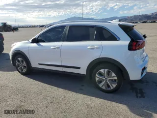 2020 Kia Niro EV EX Premium with VIN KNDCE3LG8L5080860, listed as a Copart auction lot 72027334 with 44,903 mi miles and Salvage Title. Bid and sale history available at carsss.com. Image 2.