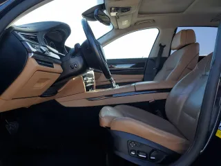 2010 BMW 7 Series 750Li with VIN WBAKB8C58ACY63182, listed as a Copart auction lot 87037964 with 83,484 mi miles and Salvage title. Bid and sale history available at DreamBid. Image 7.