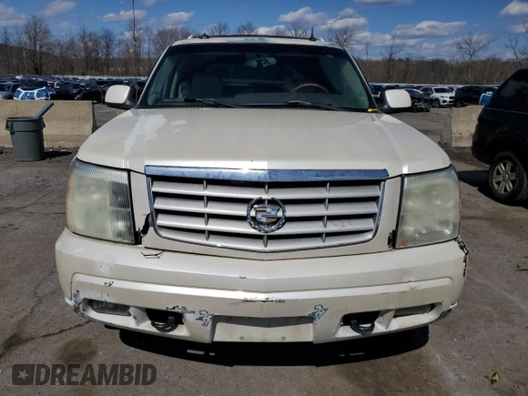 2003 Cadillac Escalade EXT z VIN 3GYEK63N43G144901, wystawiony jako Copart lot #50575195 z przebiegiem 236 328 mil mil oraz Tytuł czysty. Historia ofert i sprzedaży dostępna na DreamBid. Obrazek 5.