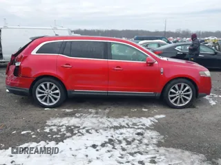 2010 Lincoln MKT EcoBoost with VIN 2LMHJ5AT2ABJ07427, listed as a IAAI auction lot 41253522 with 213,693 mi miles and . Bid and sale history available at DreamBid. Image 12.