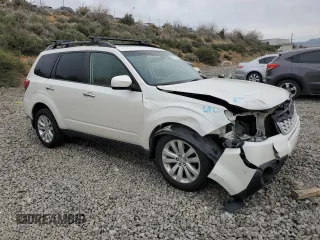 2013 Subaru Forester X Limited с VIN JF2SHAFC2DH432221, выставлен на аукционе Copart как лот 52303335 с пробегом 164 009 миль миль и Списание • Salvage title. История ставок и продаж доступна на DreamBid. Изображение 4.