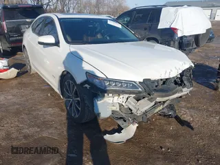 2015 Acura TLX V6 Tech with VIN 19UUB2F57FA000690, listed as a IAAI auction lot 41391337 with 171,793 mi miles. Bid and sale history available at carsss.com. Image 1.