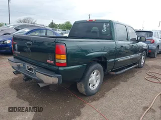 2005 GMC Sierra 1500 SLE z VIN 2GTEC13T451292207, wystawiony jako IAAI lot #42099007 z przebiegiem 225 446 mil mil oraz . Historia ofert i sprzedaży dostępna na DreamBid. Obrazek 4.