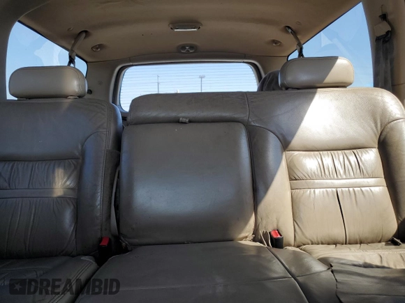 2001 Ford Excursion Limited с VIN 1FMNU42S81EC98586, выставлен на аукционе Copart как лот 63701165 с пробегом 302 278 миль миль и Чистый • Clean title. История ставок и продаж доступна на DreamBid. Изображение 10.