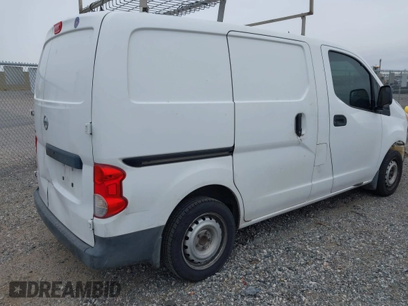 2017 Nissan NV200 S z VIN 3N6CM0KN3HK697546, wystawiony jako IAAI lot #41560058 z przebiegiem 406 357 mil mil oraz . Historia ofert i sprzedaży dostępna na DreamBid. Obrazek 4.