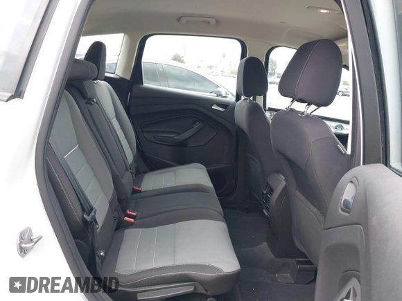 2013 Ford C-Max SE z VIN 1FADP5AU1DL513036, wystawiony jako IAAI lot #42062272 z przebiegiem 148 121 mil mil oraz . Historia ofert i sprzedaży dostępna na DreamBid. Obrazek 8.