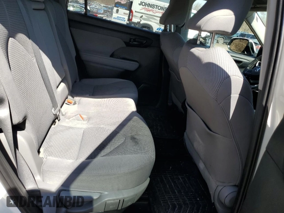 2021 Toyota Highlander L with VIN 5TDBZRBH9MS097756, listed as a Copart auction lot 49307905 with 92,072 mi miles and Salvage title. Bid and sale history available at DreamBid. Image 11.