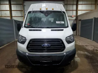 2018 Ford Transit Passenger XL with VIN 1FBVU4XM2JKA03650, listed as a Copart auction lot 46547195 with 108,821 mi miles and Salvage Title. Bid and sale history available at DreamBid. Image 5.