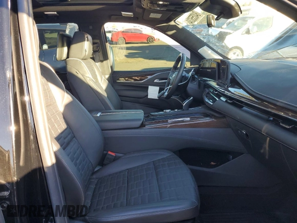 2024 Cadillac Escalade 4WD Sport Platinum z VIN 1GYS4GKL0RR161903, wystawiony jako Copart lot #84055034 z przebiegiem 8 488 mil mil oraz Szkoda całkowita • Salvage title. Historia ofert i sprzedaży dostępna na DreamBid. Obrazek 7.