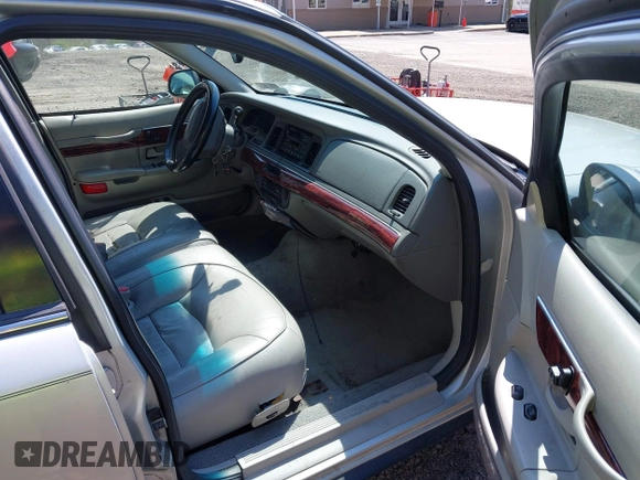 2001 Mercury Grand Marquis LS with VIN 2MEFM75W11X684160, listed as a IAAI auction lot 42109826 with 139,810 mi miles and . Bid and sale history available at DreamBid. Image 5.