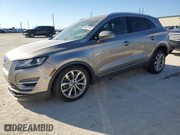 2019 Lincoln MKC Select with VIN 5LMCJ2D96KUL02511, listed as a Copart auction lot 48630875 with 83,635 mi miles and Salvage title. Bid and sale history available at DreamBid. Image 1.