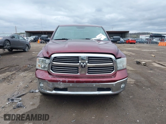 2016 Ram 1500 Big Horn z VIN 1C6RR6LG6GS319580, wystawiony jako IAAI lot #41911054 z przebiegiem 111 199 mil mil oraz . Historia ofert i sprzedaży dostępna na DreamBid. Obrazek 13.