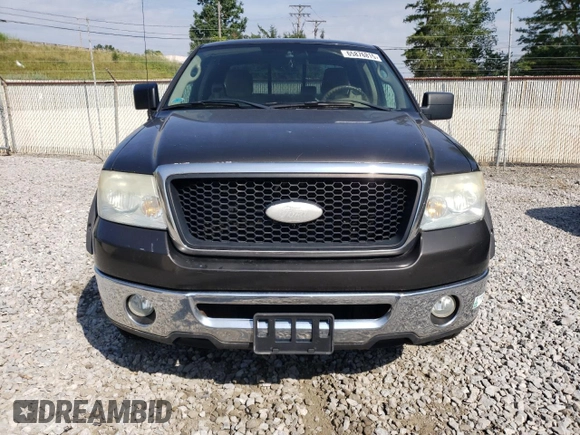 2007 Ford F-150 XLT z VIN 1FTPX14567FA85519, wystawiony jako Copart lot #65876815 z przebiegiem 188 573 mil mil oraz Czysty tytuł • Clean title. Historia ofert i sprzedaży dostępna na DreamBid. Obrazek 5.