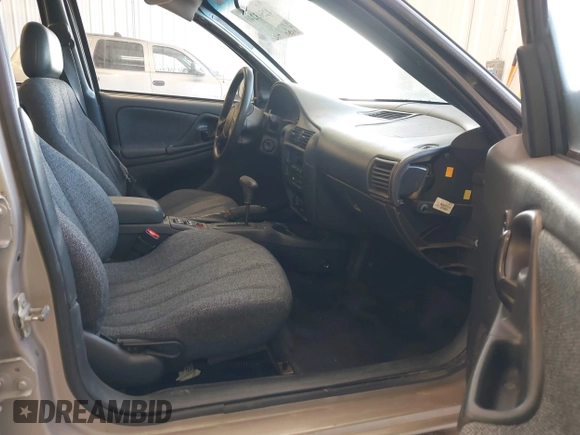 2005 Chevrolet Cavalier z VIN 1G1JC52F557102928, wystawiony jako IAAI lot #42503240 z przebiegiem 258 303 mil mil oraz . Historia ofert i sprzedaży dostępna na DreamBid. Obrazek 5.