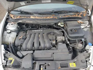 2004 Volvo S40 with VIN YV1MS382542026892, listed as a IAAI auction lot 41461858 with 999,999 mi miles. Bid and sale history available at carsss.com. Image 10.