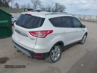 2015 Ford Escape Titanium with VIN 1FMCU9J90FUA67262, listed as a IAAI auction lot 41869583 with 161,281 mi miles. Bid and sale history available at carsss.com. Image 4.