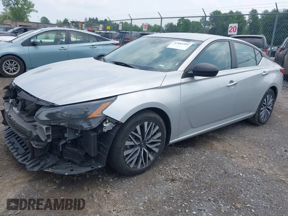 2024 Nissan Altima SV with VIN 1N4BL4DVXRN325709, listed as a IAAI auction lot 42483584 with 45,722 mi miles and . Bid and sale history available at DreamBid. Image 2.