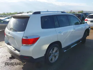 2012 Toyota Highlander Limited z VIN 5TDYK3EH4CS055758, wystawiony jako IAAI lot #42087650 z przebiegiem 108 221 mil mil oraz . Historia ofert i sprzedaży dostępna na DreamBid. Obrazek 4.