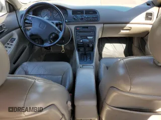 1996 Honda Accord EX with VIN 1HGCD5668TA091433, listed as a Copart auction lot 59375654 with 317,499 mi miles and Clean Title. Bid and sale history available at DreamBid. Image 8.