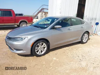 2015 Chrysler 200 Limited with VIN 1C3CCCABXFN621784, listed as a IAAI auction lot 41914473 with 117,313 mi miles. Bid and sale history available at carsss.com. Image 2.