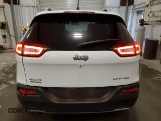 2014 Jeep Cherokee Limited with VIN 1C4PJMDB4EW296630, listed as a Copart auction lot 48702995 with 231,534 mi miles and Salvage Title. Bid and sale history available at DreamBid. Image 6.