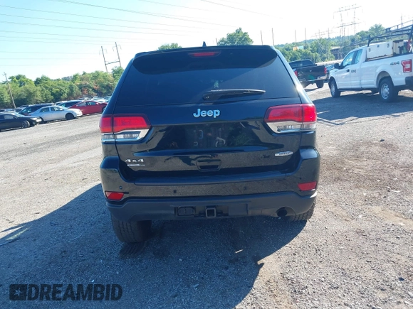2020 Jeep Grand Cherokee Laredo E with VIN 1C4RJFAG8LC315568, listed as a IAAI auction lot 39783198 with 33,368 mi miles and . Bid and sale history available at DreamBid. Image 17.