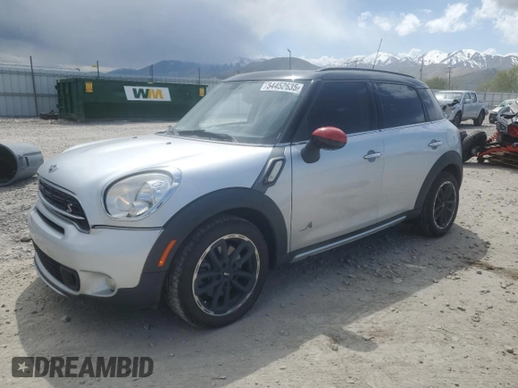 2015 MINI Countryman S z VIN WMWZC5C54FWP42388, wystawiony jako Copart lot #54452635 z przebiegiem 94 902 mil mil oraz Szkoda całkowita • Salvage title. Historia ofert i sprzedaży dostępna na DreamBid. Obrazek 1.