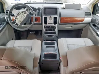 2008 Chrysler Town & Country Touring with VIN 2A8HR54P48R754428, listed as a Copart auction lot 57054175 with 124,211 mi miles and Salvage title. Bid and sale history available at DreamBid. Image 8.
