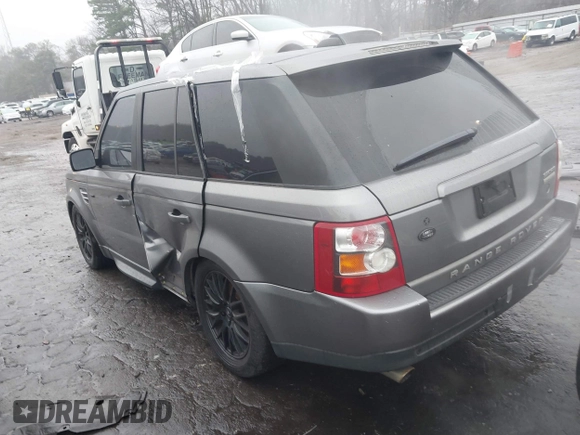 2007 Land Rover Range Rover Sport SC with VIN SALSH23457A118876, listed as a IAAI auction lot 41538524 with 262,495 mi miles and . Bid and sale history available at DreamBid. Image 3.