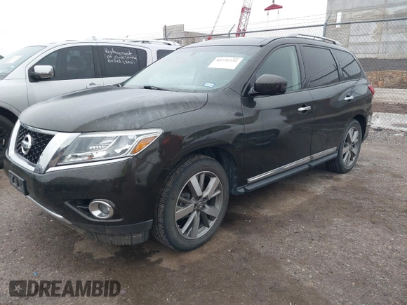 2015 Nissan Pathfinder Platinum z VIN 5N1AR2MM7FC622794, wystawiony jako IAAI lot #42421732 z przebiegiem 91 197 mil mil oraz . Historia ofert i sprzedaży dostępna na DreamBid. Obrazek 17.