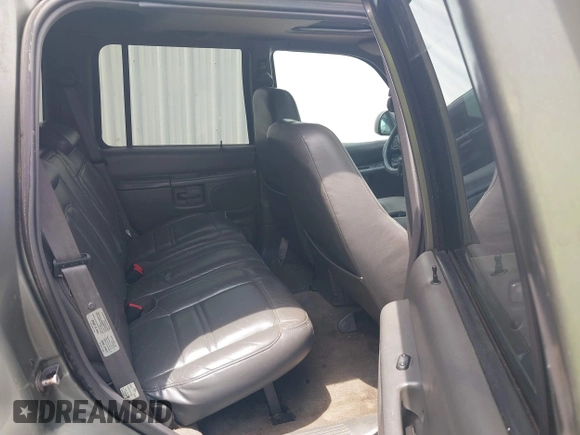 1999 Mercury Mountaineer с VIN 4M2ZU55P2XUJ06929, выставлен на аукционе IAAI как лот 42208390 с пробегом 254 186 миль миль и . История ставок и продаж доступна на DreamBid. Изображение 8.