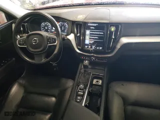 2018 Volvo XC60 Momentum with VIN YV4A22RK8J1014767, listed as a Copart auction lot 44696665 with 49,748 mi miles and Salvage Title. Bid and sale history available at carsss.com. Image 8.