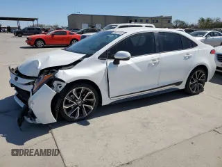 2022 Toyota Corolla SE with VIN JTDS4MCE0N3509989, listed as a Copart auction lot 49043335 with 7,670 mi miles and Salvage Title. Bid and sale history available at carsss.com. Image 1.