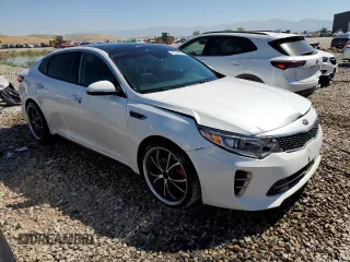 2016 Kia Optima SX Turbo with VIN 5XXGW4L25GG012459, listed as a Copart auction lot 61264204 with 117,785 mi miles and Salvage Title. Bid and sale history available at carsss.com. Image 4.