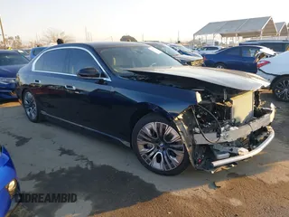 2024 BMW i7 eDrive50 z VIN WBY43EJ03RCR00034, wystawiony jako IAAI lot #41271571 z przebiegiem 8 147 mil mil oraz . Historia ofert i sprzedaży dostępna na DreamBid. Obrazek 1.